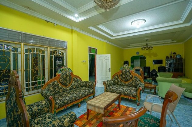 OYO 1991 Alam Lestari Residence - Photo4