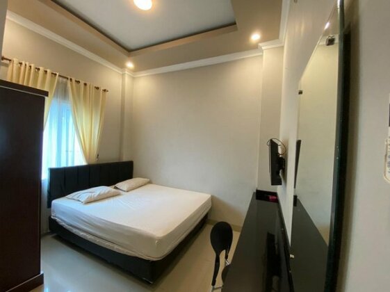 Oyo 3232 Rd Kost - Photo2