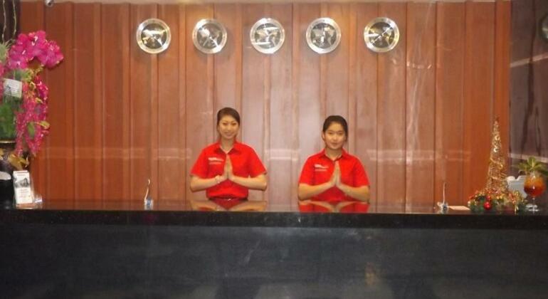 Quin Centro Hotel - Photo4