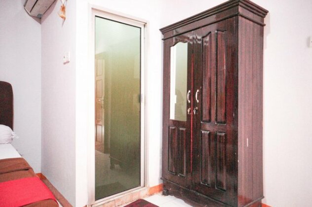 RedDoorz near Palembang Square Mall 2 - Photo4