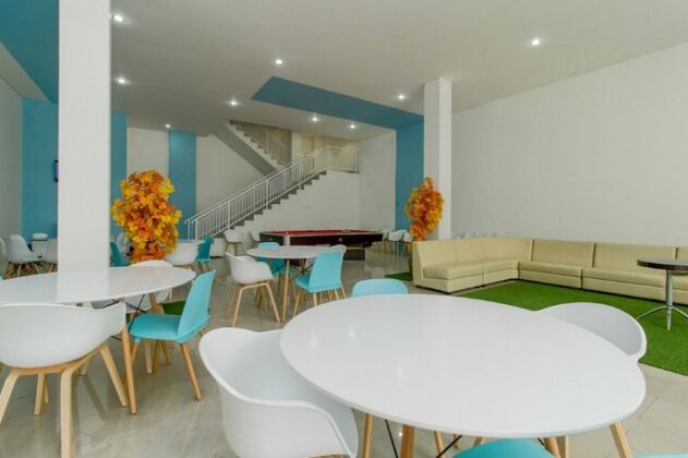 RedDoorz Plus near SoMa Rajawali Palembang - Photo2