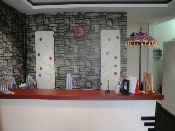 OYO 1656 Parama Su Hotel - Photo2