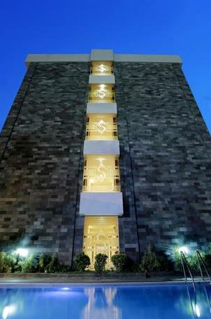 Sutan Raja Hotel Palu - Photo3