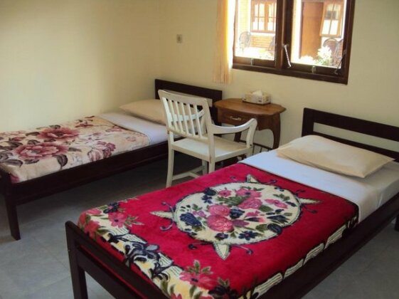 Made Homestay Pancasari - Photo5