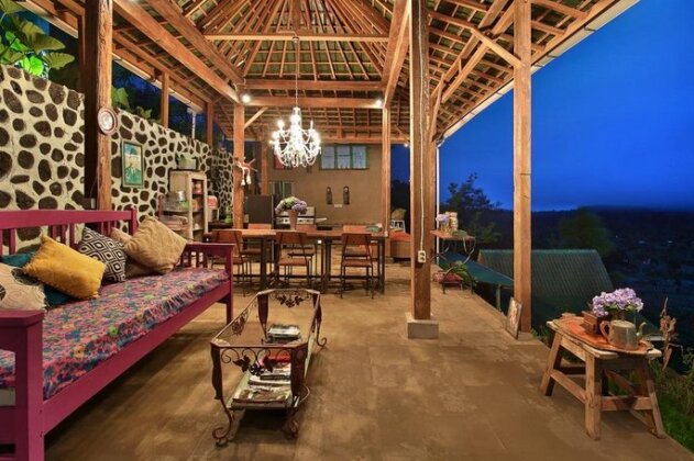 Waterfall Treehouse cabins - Photo3