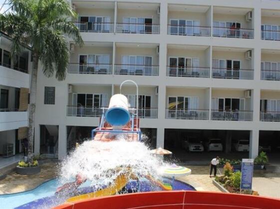 Aquarium Hotel