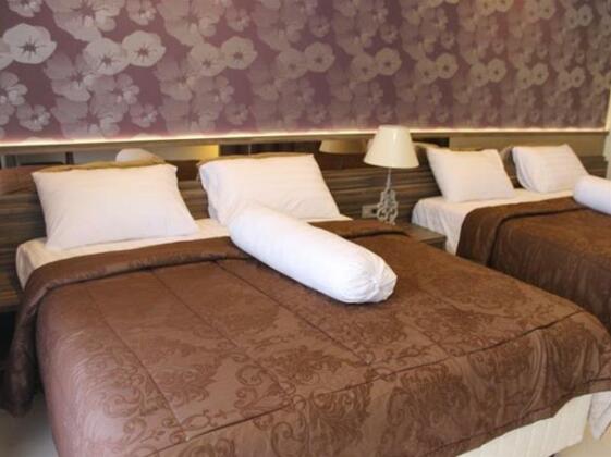 Aquarium Hotel - Photo2