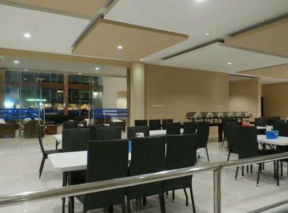 D'Bilz Hotel - Photo4