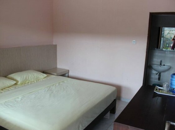 Photo 4
