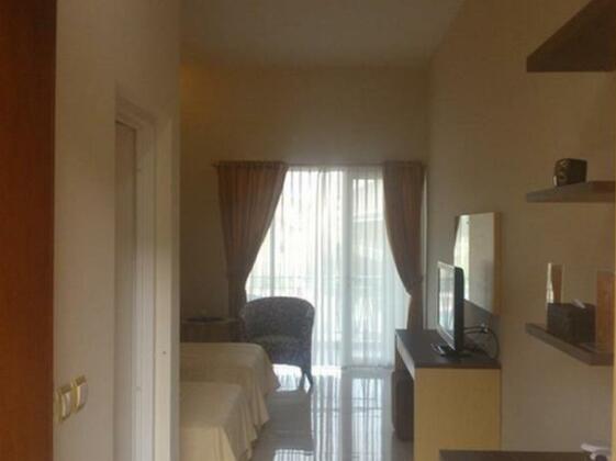 Jeng Ratu Hotel - Photo2