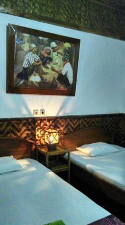 Mini Tiga Homestay - Photo4