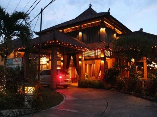 Nyiur Resort Hotel - Photo2