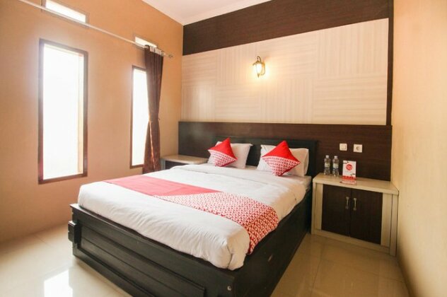 OYO 820 Abad Baru Hotel - Photo2