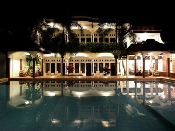 Pondok Indah Hotel