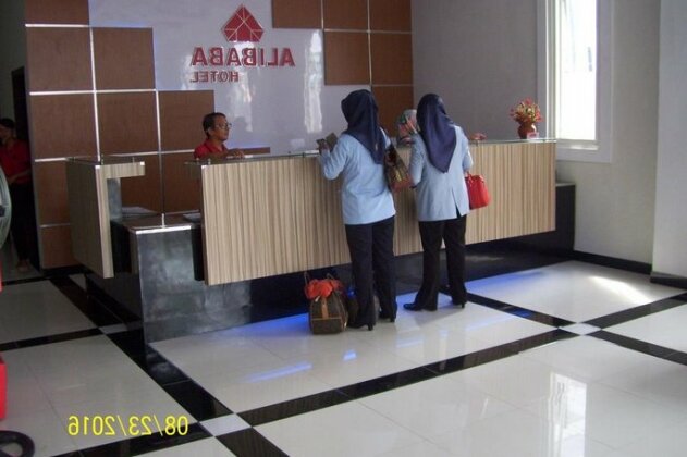 Alibaba Hotel Pangkalan Bun - Photo2