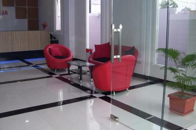 Alibaba Hotel Pangkalan Bun - Photo3