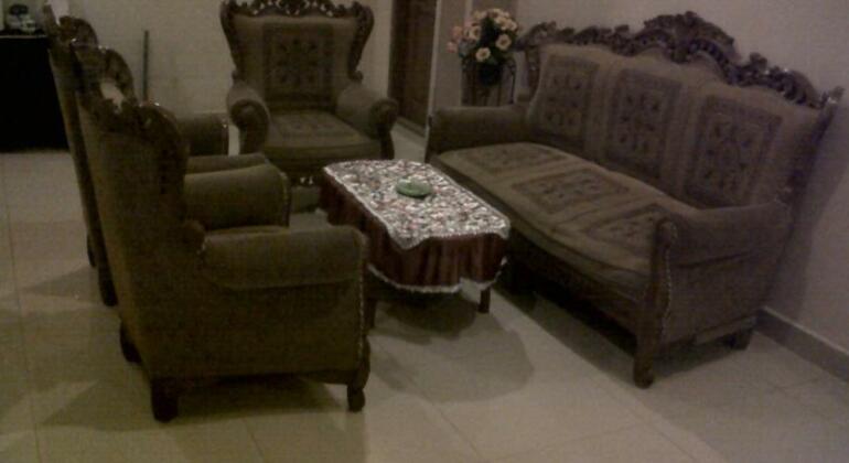 Hotel Tiara Pangkalan Bun - Photo3
