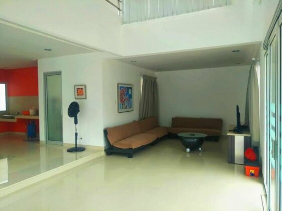 Villa Kaca Panimbang - Photo2