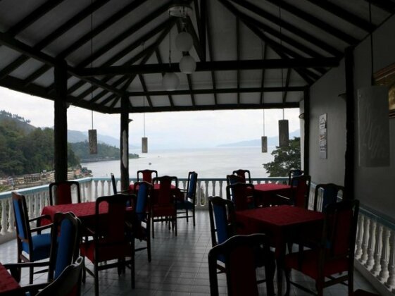 Parapat View Hotel - Photo3