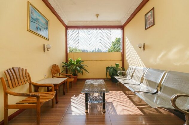 RedDoorz @ Parapat - Photo2