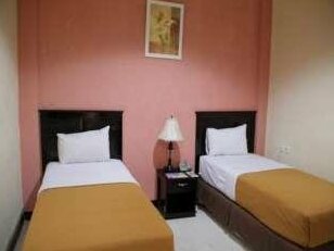 Lotus Hotel Parepare - Photo3