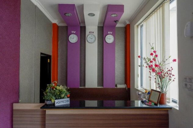 RedDoorz near Monumen Habibi Ainun - Photo5