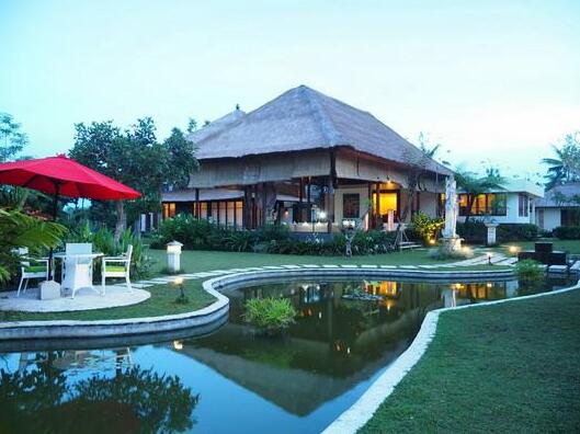 Luxury 4 Bedroom Villa in North Ubud