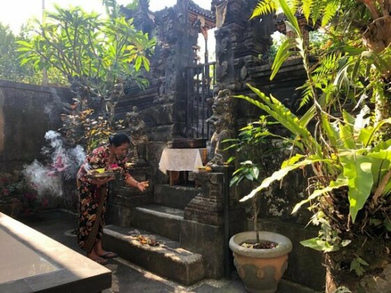 Sari Sedana Home Stay - Photo5