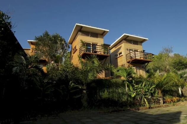 Bali Green Hills