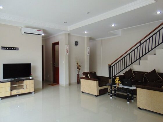 Dipondok Homestay - Photo3