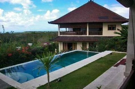 Hally-Bali - Photo3