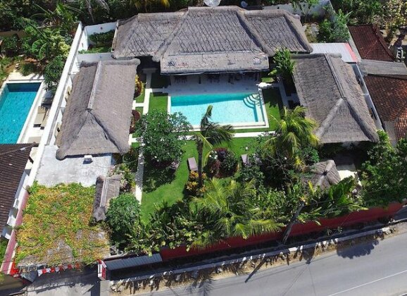 Istana Hypso