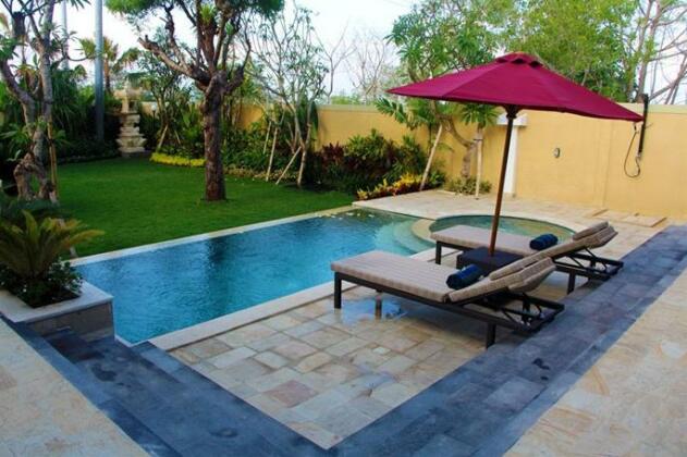 Kubu Kulat Villa - Photo3