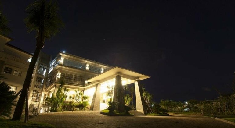 Lorin New Kuta Hotel