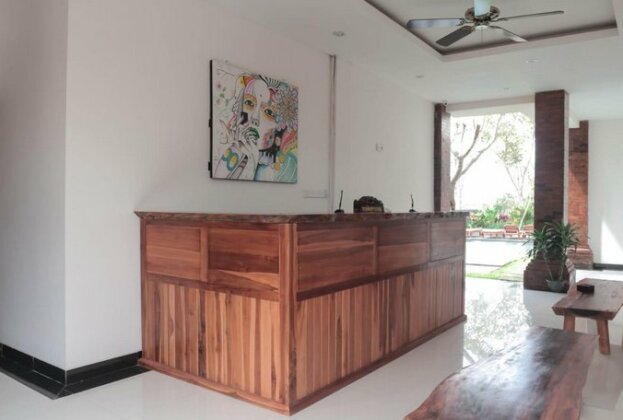 Seno Guesthouse & Cafe - Photo4