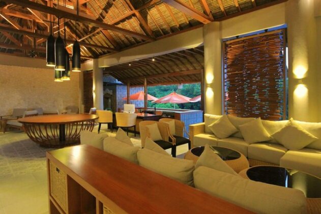 The Sterling Hotel & Villas - Photo4