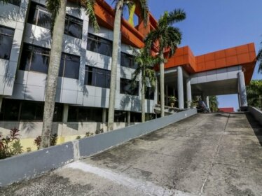 NIDA Rooms Purna MTQ at Hotel Ratu Mayang
