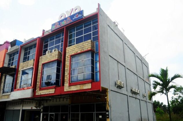 OYO 1192 Lotus Inn