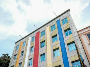 RedDoorz Plus near Pekanbaru Mall