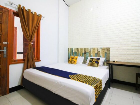 SPOT ON 2252 Ranira Homestay - Photo2