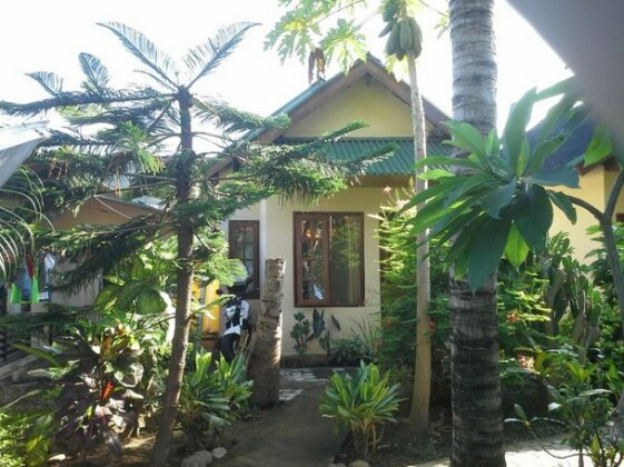 Arnel Bungalows - Photo2