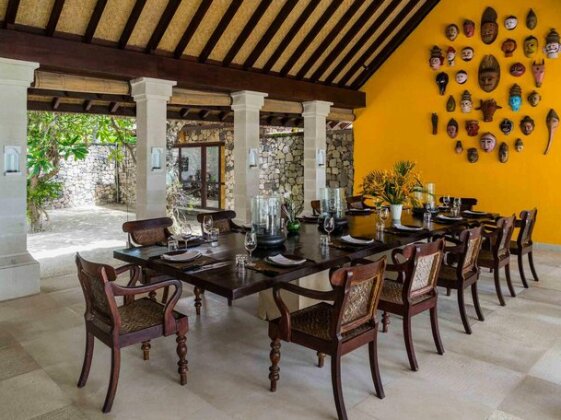 Sira Beach House - Photo2