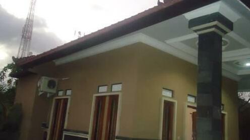  Photo 1