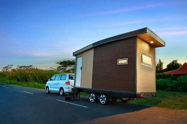 Del Nomad - Caravan Park