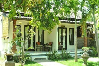 Giri Sari Guest House Pemuteran Bali
