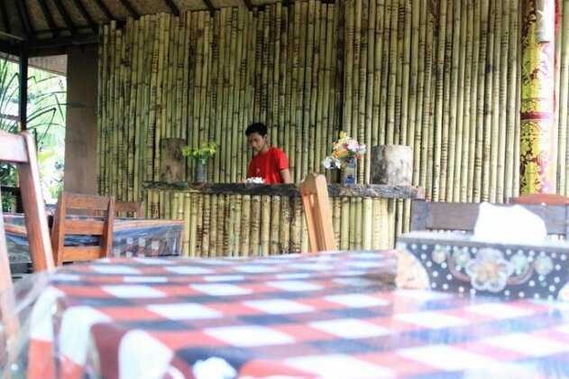 Mami Inn Menjangan - Photo3