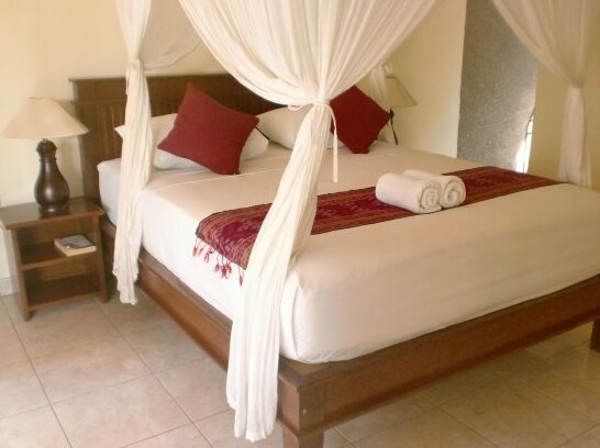 Pondok Dhevika Hotel - Photo3