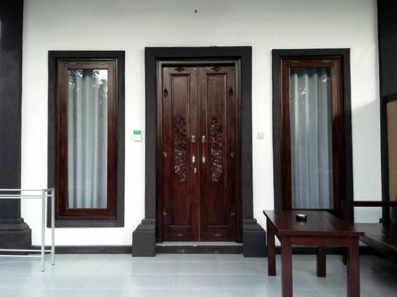 Puri Batu Inn - Photo2