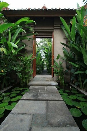 Villa Sutra