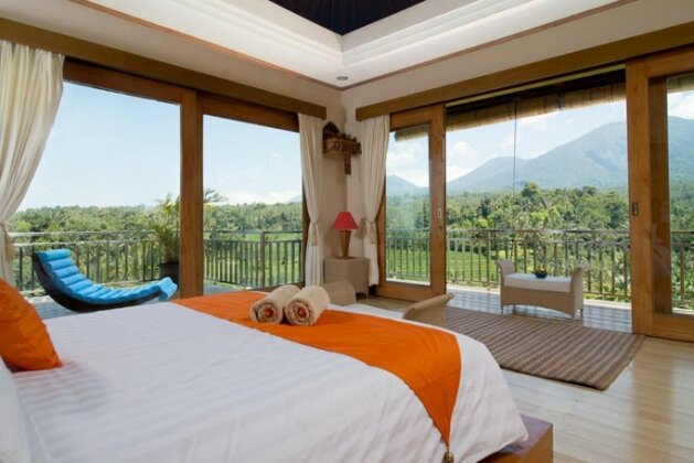 Dragonfly Cottage Penatahan - Photo2